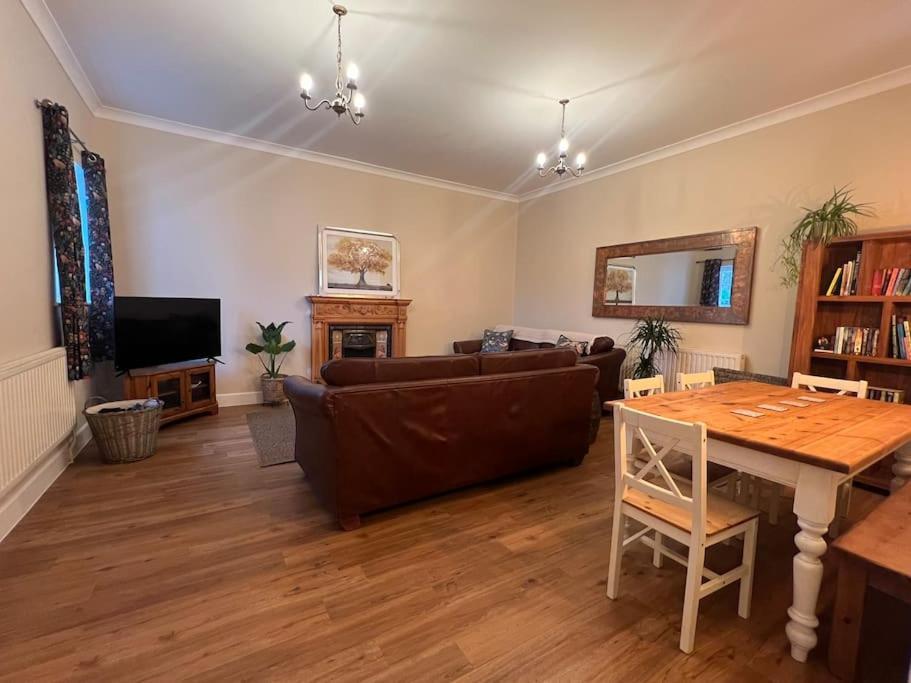 The Annex At Merley Mews Poole Extérieur photo