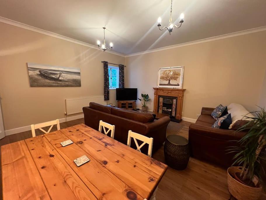 The Annex At Merley Mews Poole Extérieur photo