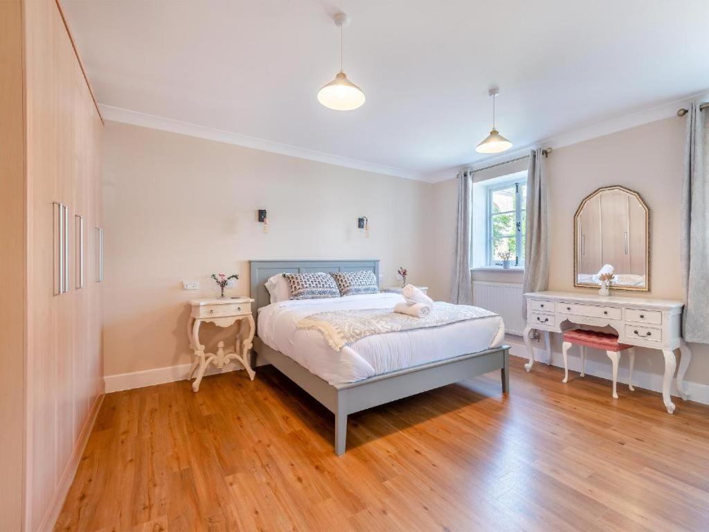 The Annex At Merley Mews Poole Extérieur photo