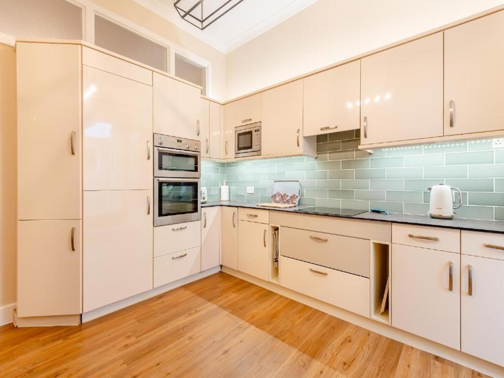 The Annex At Merley Mews Poole Extérieur photo
